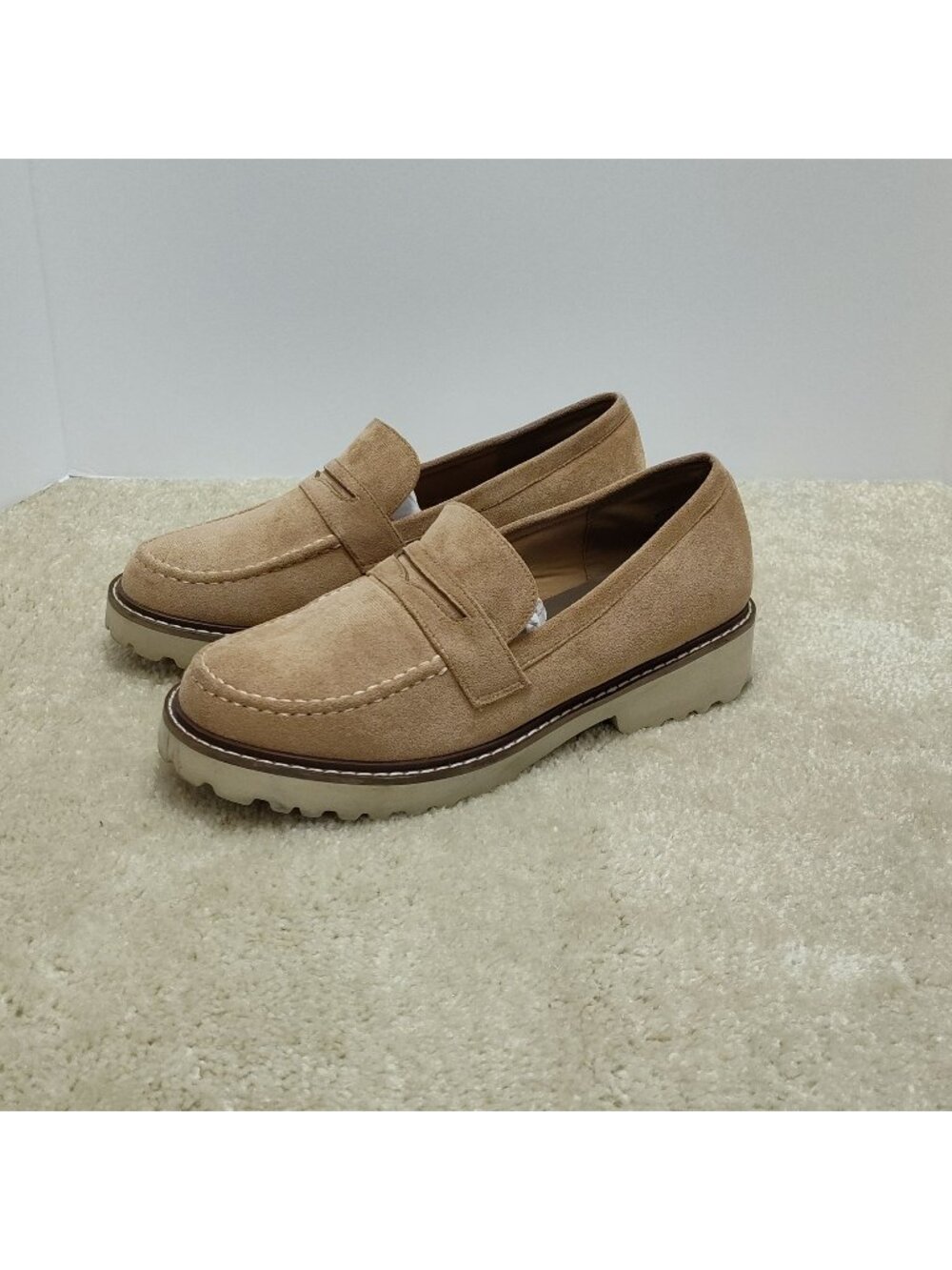 Hey Girl By Corkys Boost Faux Suede Penny Loafer US 10 Lug Sole Platform Moc-Toe